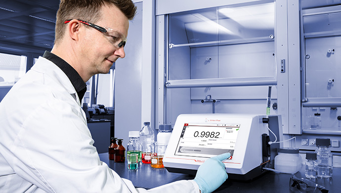 Fast and accurate benchtop density meters