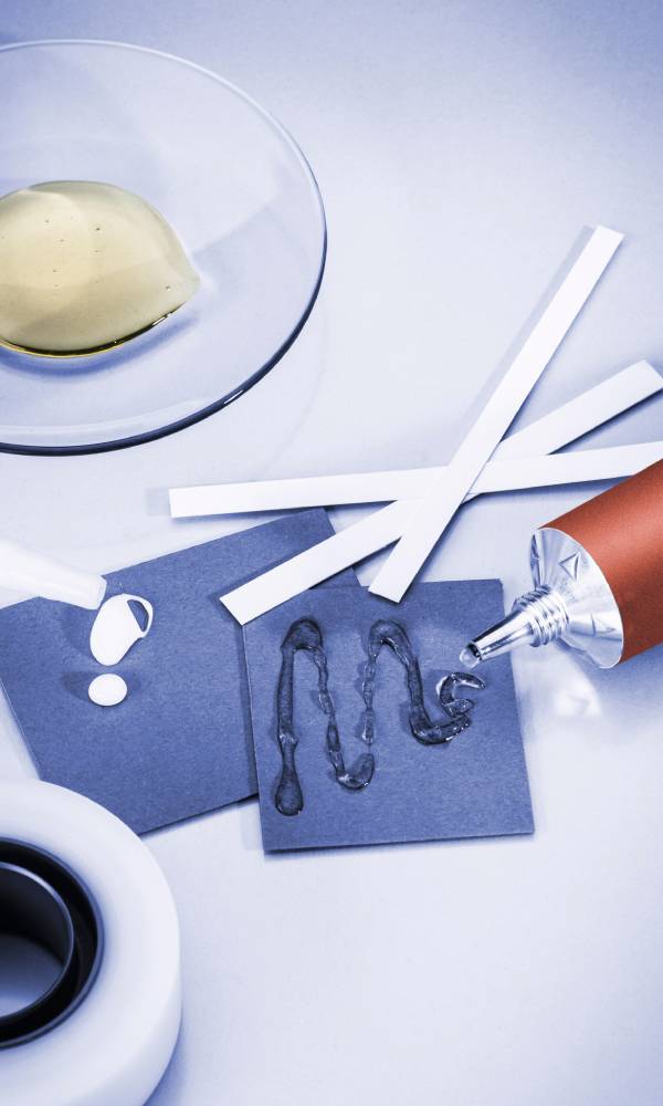 Kooperationsseminar | 6. Klebstoffseminar: Materialcharakterisierung und Prozessüberwachung