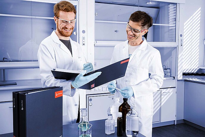 Pharma Qualification Package (Densidad, Viscosidad, Índice Refracción y Polarimetría)