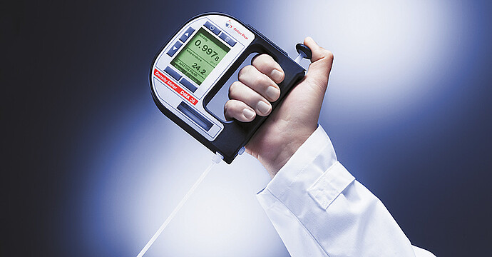 A kézi sűrűségmérő előnyei az üveghidrométerrel szemben