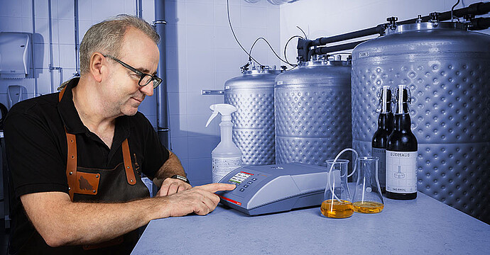Measurement of alcohol and extract content Measurement of alcohol and extract content