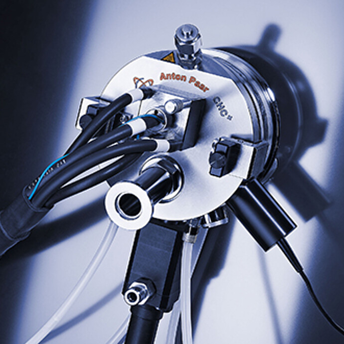 Cryo & Humidity Chamber CHC plus+ is a unique combination of the multi-purpose CHC Cryo & Humidity Chamber and an advanced humidity (RH) generator for the analysis of humidity-dependent and/or temperature-dependent structural changes in materials using X-ray diffraction