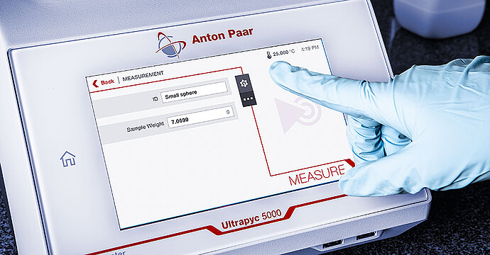 Conduct measurements with disposable cups for hard-to-clean samples