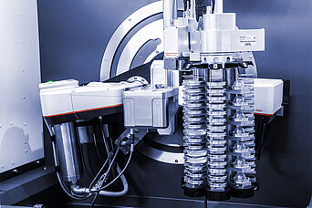 XRDynamic Autosampler with vertical sample magazines holding samples for automated X-ray diffraction.