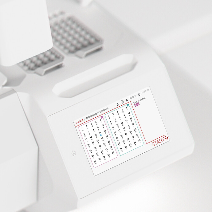 Julia Suite measurement screen showing PET heat-flow data beside sample trays on an Anton Paar lab instrument