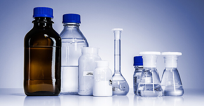 Low vapor pressure liquids: Analysis with 1, 10, or 100 torr sensors for increased sensitivity Low vapor pressure liquids: Analysis with 1, 10, or 100 torr sensors for increased sensitivity
