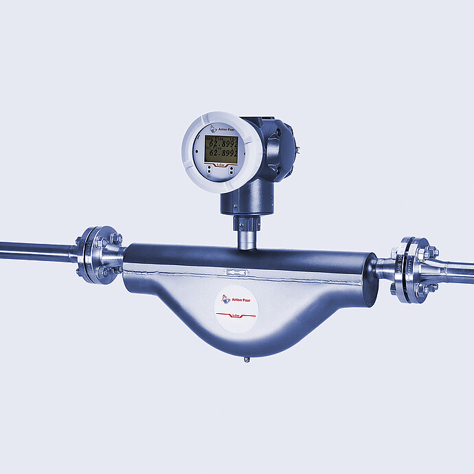 The Type B L-Cor 4000 Coriolis mass flow meter from the side