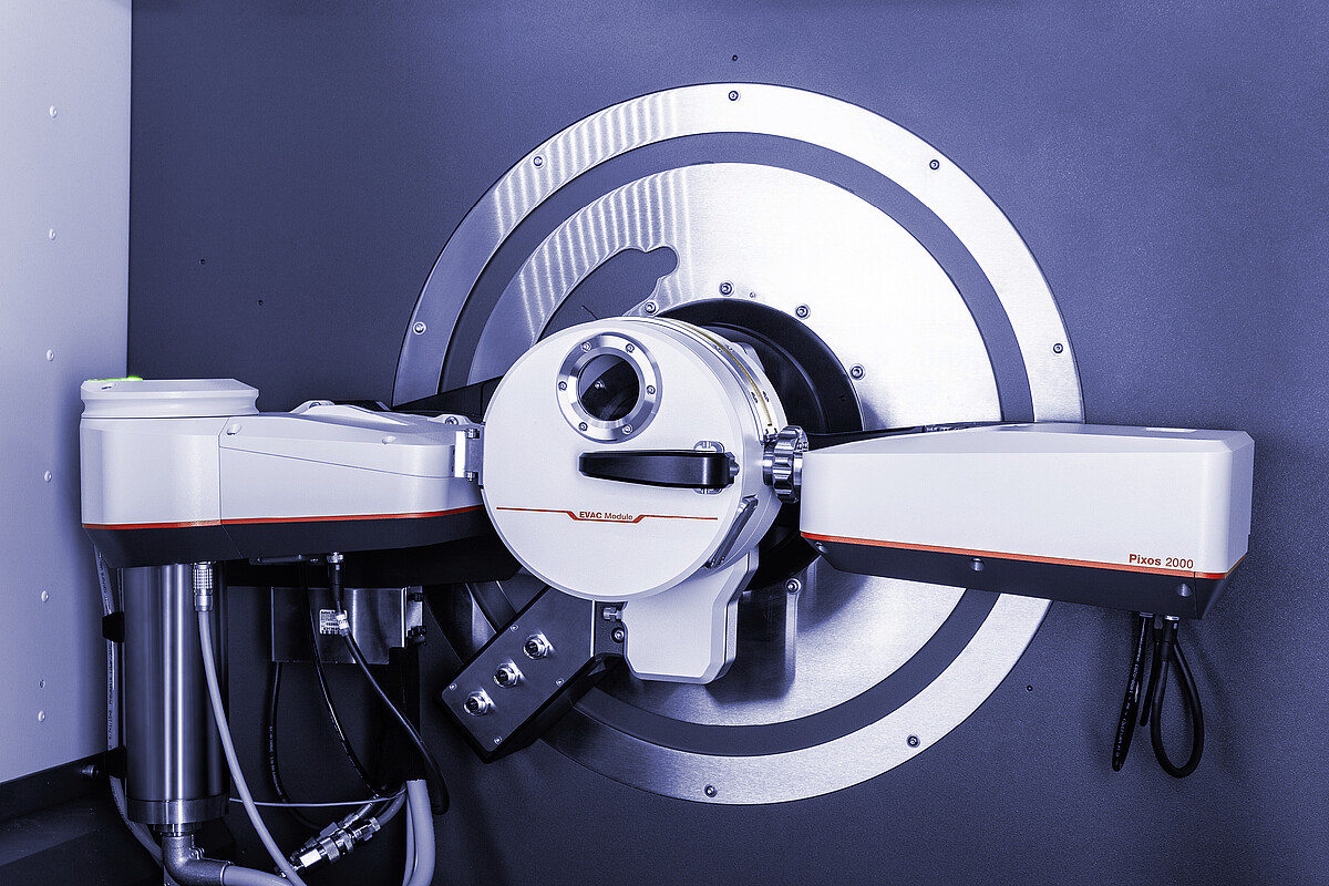 Evacuated Chamber for High-Resolution SAXS and XRD: EVAC Module | Anton Paar