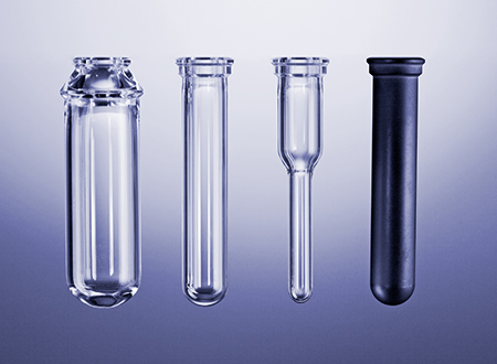 Reaction vials Monowave 300 from left to right: G30, G10, G4, C10.